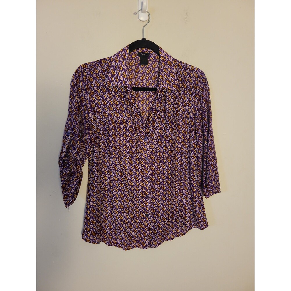 Ann Taylor Purple Floral Lightweight Button Up Shirt Size 4